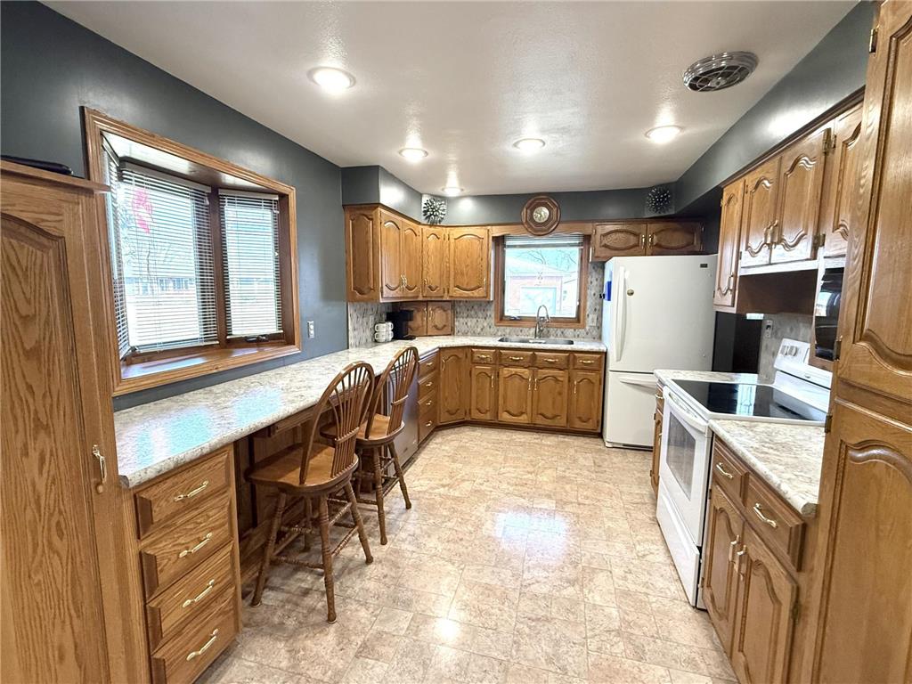 127 4th Street NW Clara City MN 56222 7043253 image5