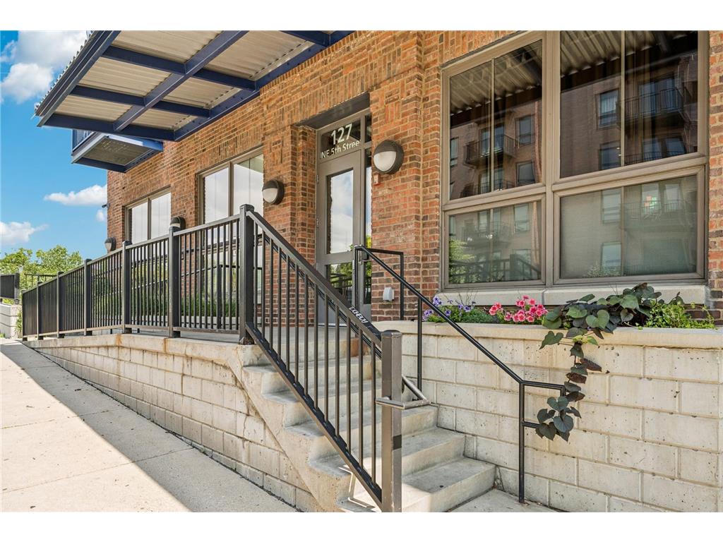 127 5th Street NE #106 Minneapolis MN 55413 6813523 image17