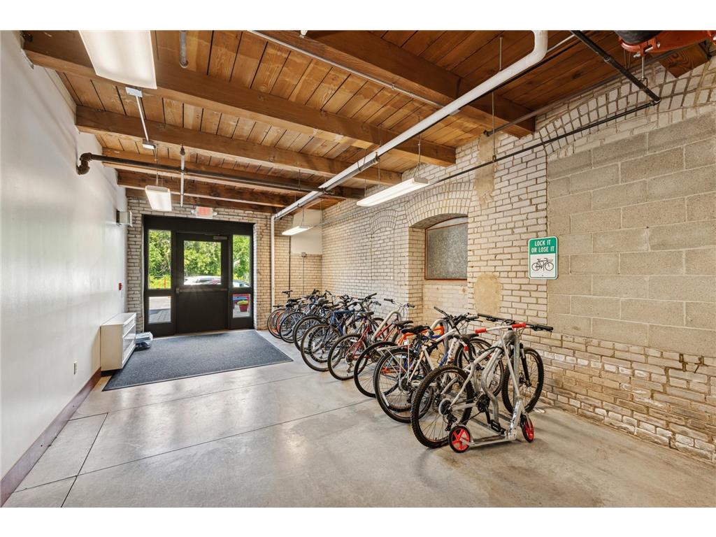127 5th Street NE #106 Minneapolis MN 55413 6813523 image30