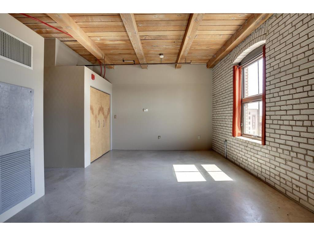 127 5th Street NE #306 Minneapolis MN 55413 7088489 image10