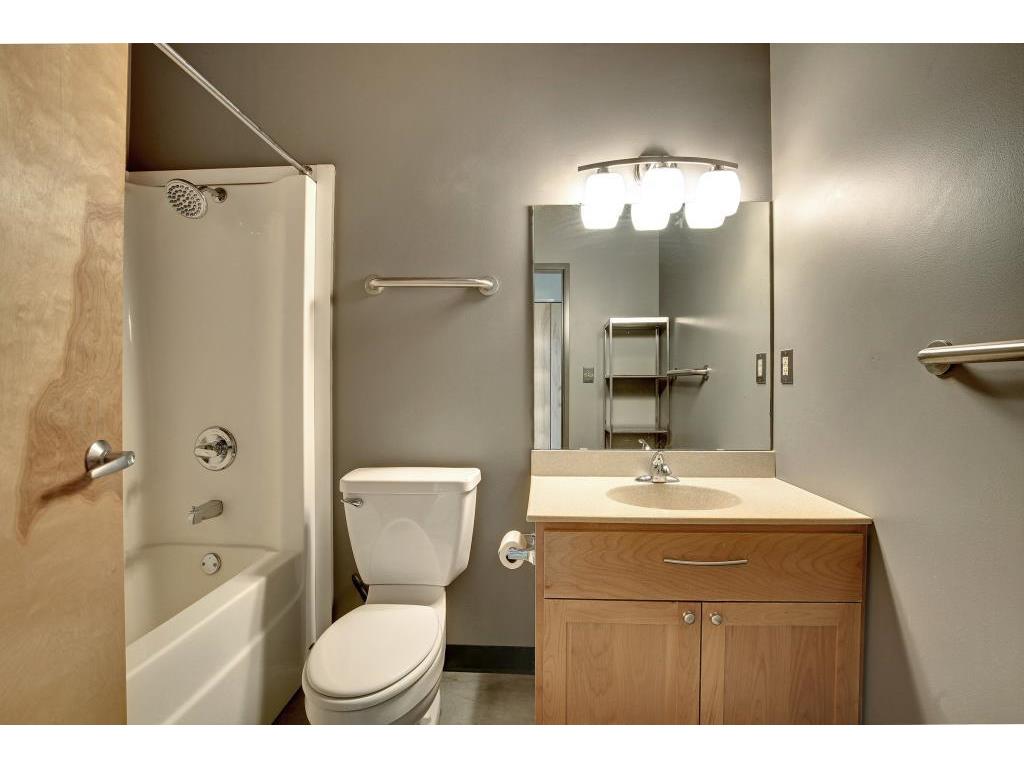 127 5th Street NE #306 Minneapolis MN 55413 7088489 image14