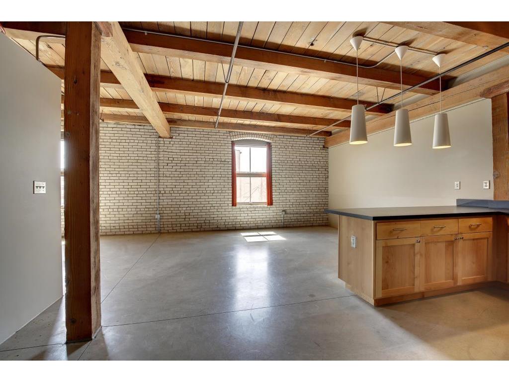127 5th Street NE #306 Minneapolis MN 55413 7088489 image7