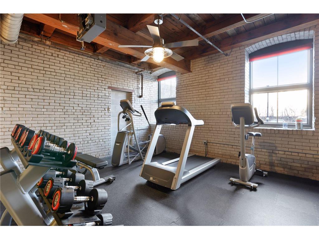 127 5th Street NE #G04 Minneapolis MN 55413 7041942 image21
