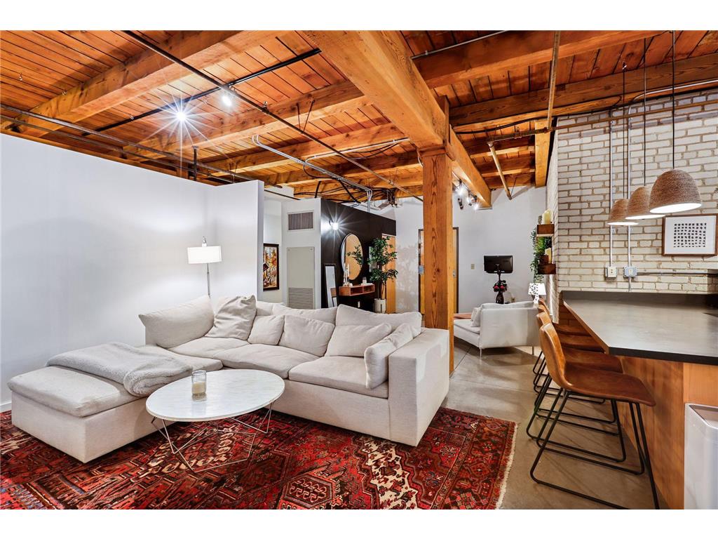 127 5th Street NE #G04 Minneapolis MN 55413 7041942 image3