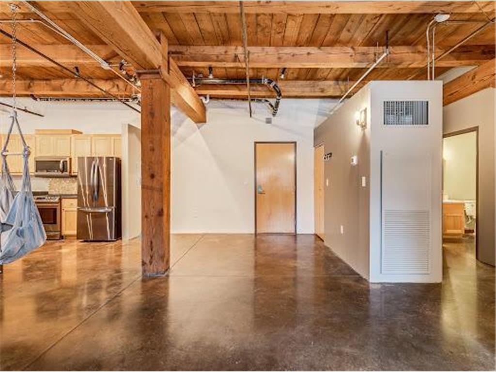 127 5th Street NE #G08 Minneapolis MN 55413 7032868 image17