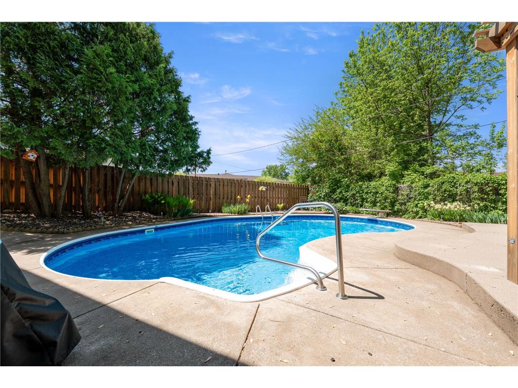 127 Birch Drive NE Forest Lake MN 55025 7078472 image3