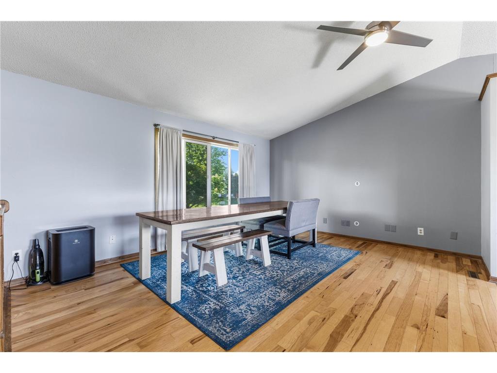 127 Bluestem Avenue Shakopee MN 55379 7084823 image11