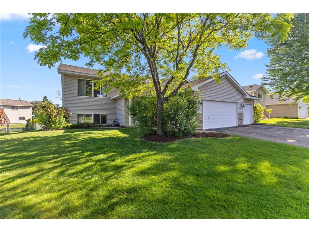 127 Bluestem Avenue Shakopee MN 55379 7084823 image3