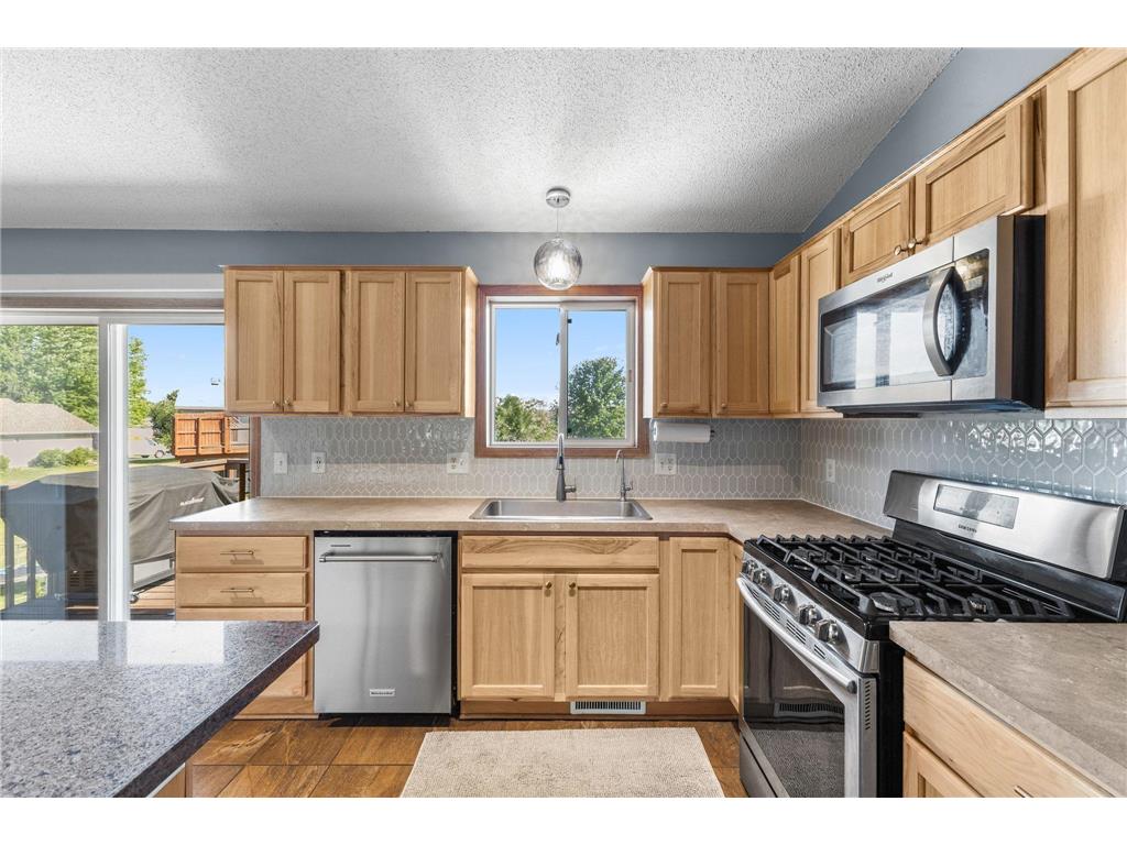 127 Bluestem Avenue Shakopee MN 55379 7084823 image7