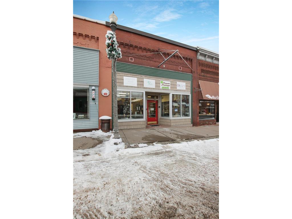 127 E Oak Street, Glenwood City, WI, 54013 MLS 6320119 Edina Realty