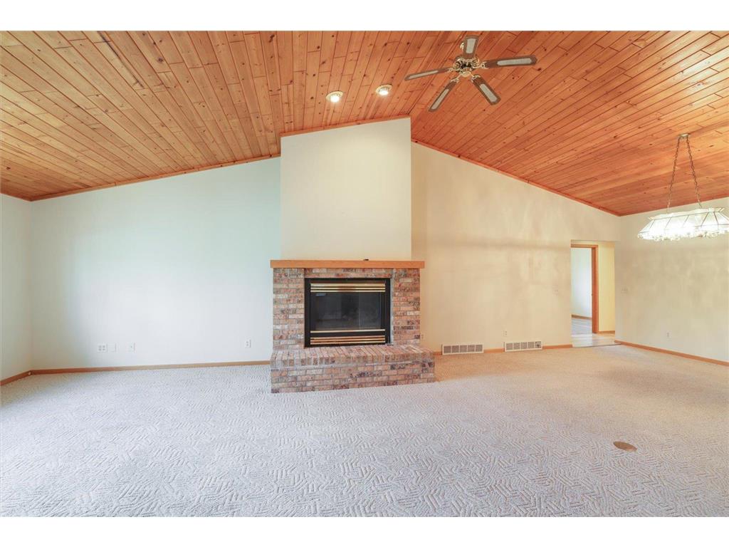 127 Eagle Drive Coleraine MN 55722 - Trout 7070429 image10