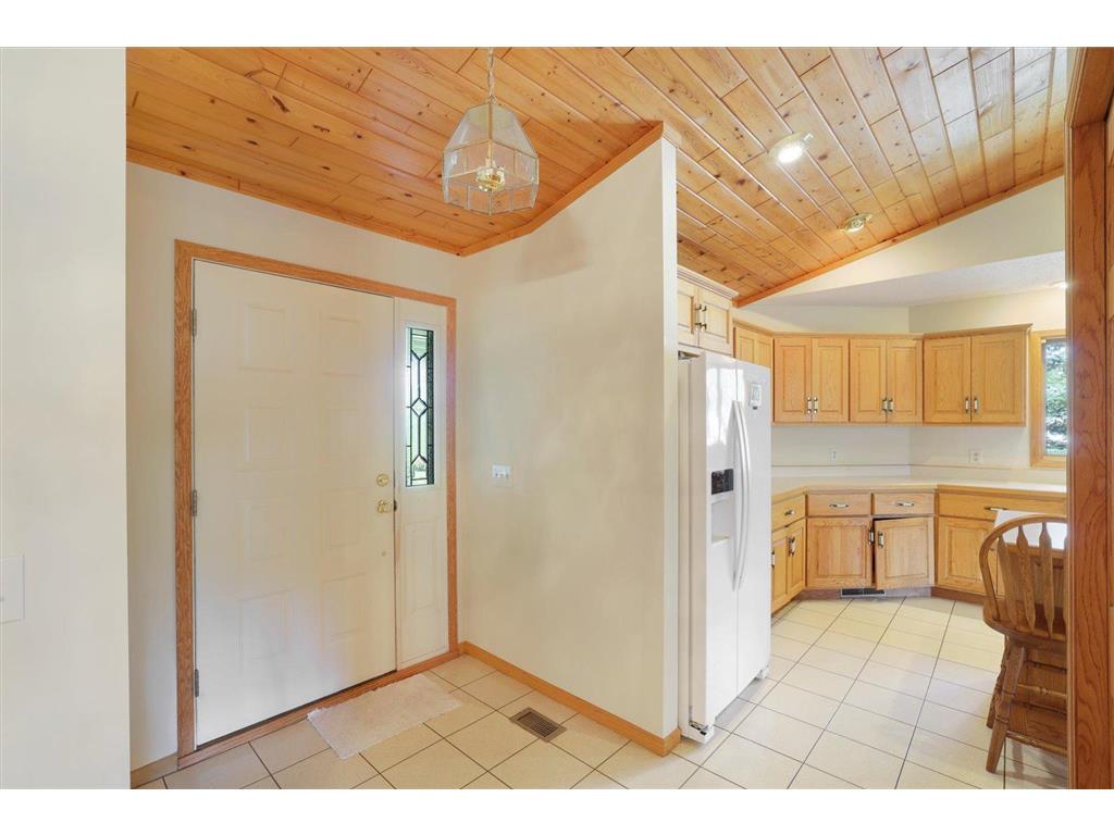 127 Eagle Drive Coleraine MN 55722 - Trout 7070429 image4