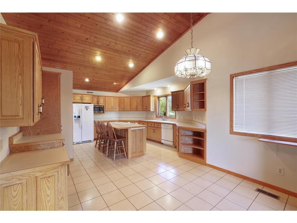 127 Eagle Drive Coleraine MN 55722 - Trout 7070429 image7