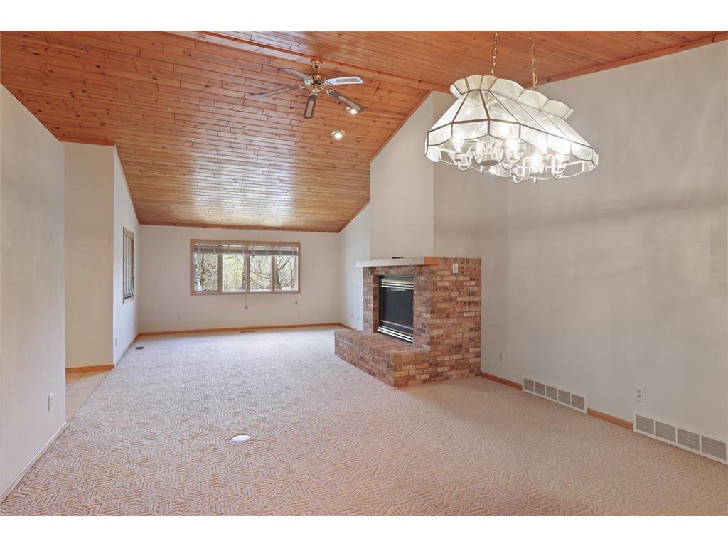 127 Eagle Drive Coleraine MN 55722 - Trout 7070429 image9