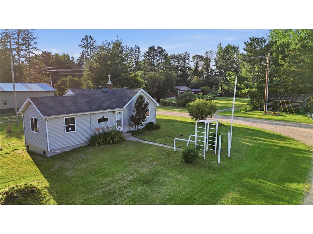 127 N 2nd Avenue Warba MN 55793 7107621 image1