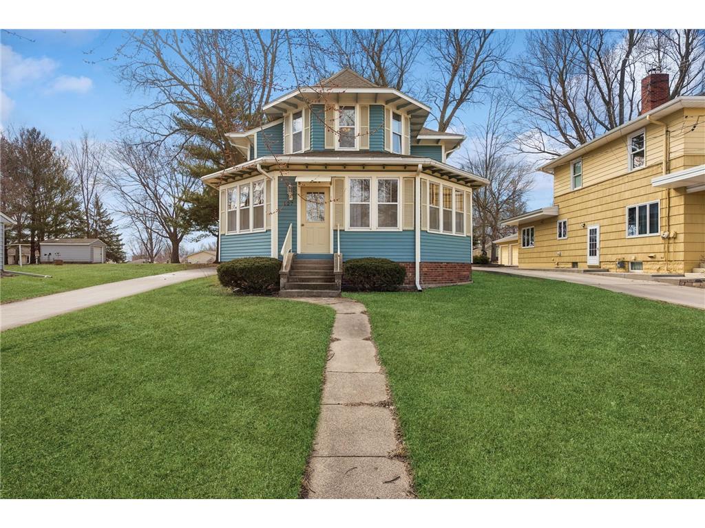 127 Park Place W Norwood Young America MN 55368 6489960 image1