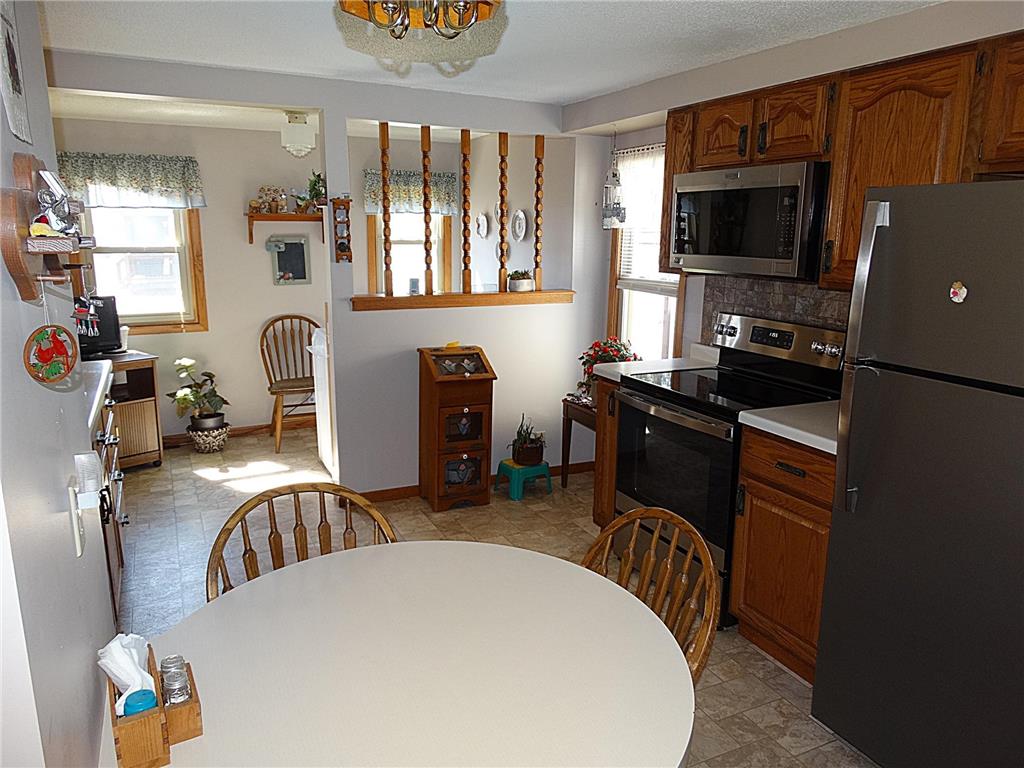 127 S 2ND Street Barron WI 54812 7050282 image5