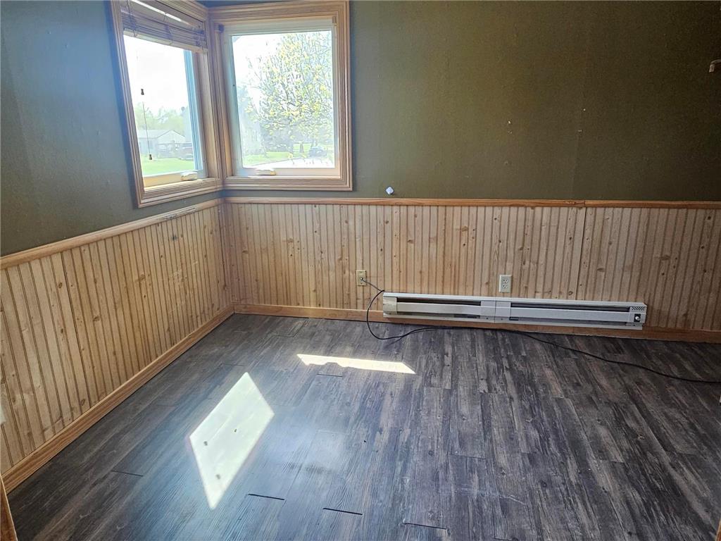 127 S State Street Warren MN 56762 7079081 image12