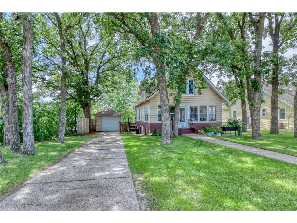 127 Willow Street E Detroit Lakes MN 56501 6566807 image1