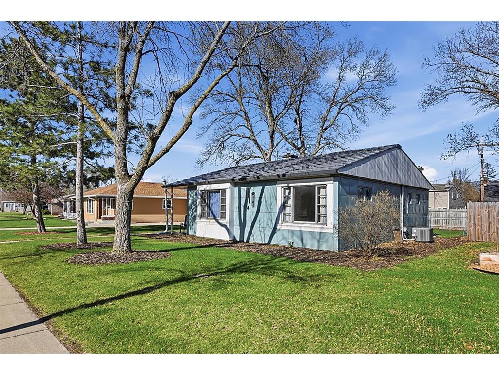 1270 10th Avenue N Saint Cloud MN 56303 7058584 image1