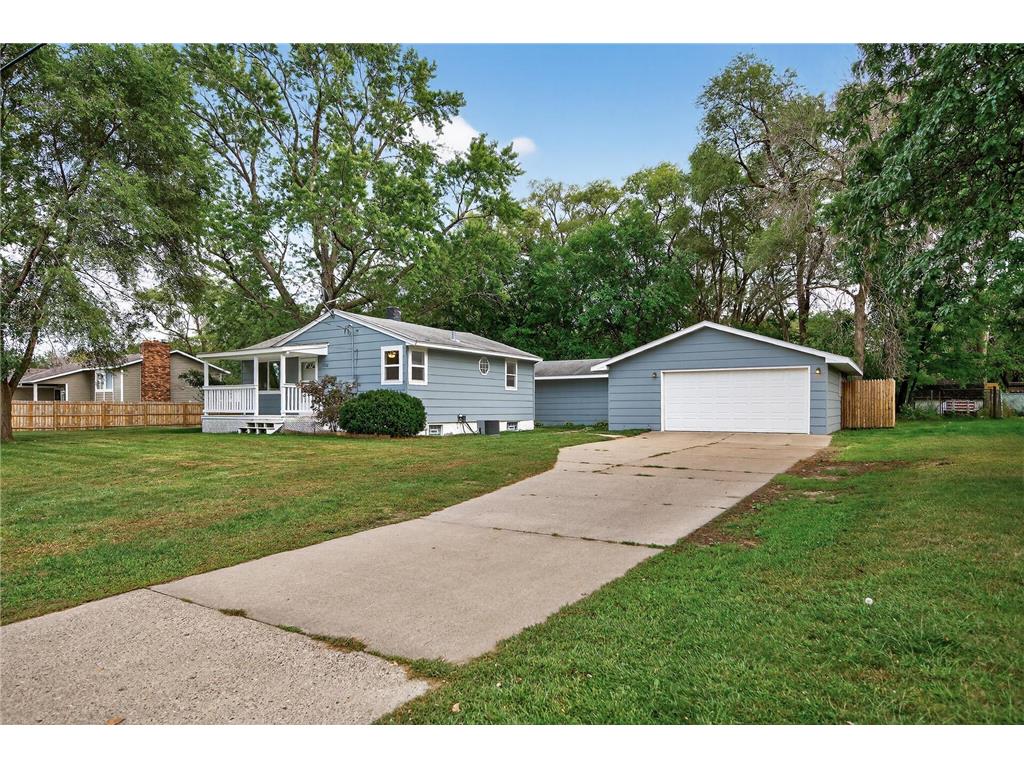 1270 80th Avenue NE Spring Lake Park MN 55432 6789044 image1