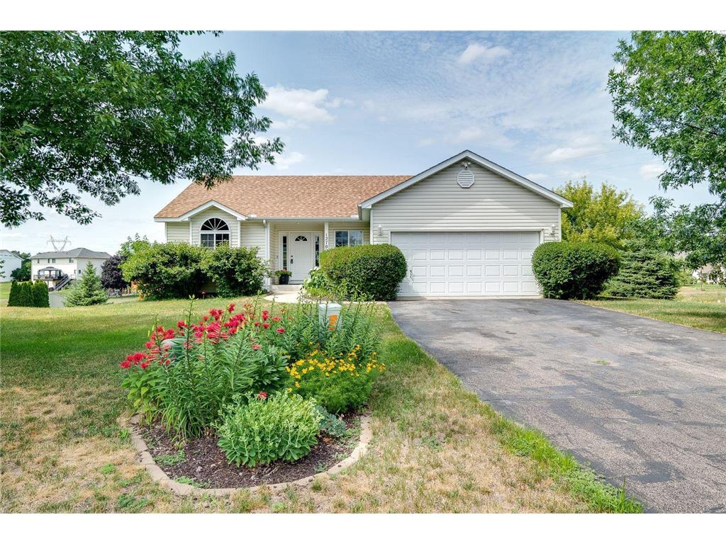 1270 Applewood Way Shakopee MN 55379 6397912 image1