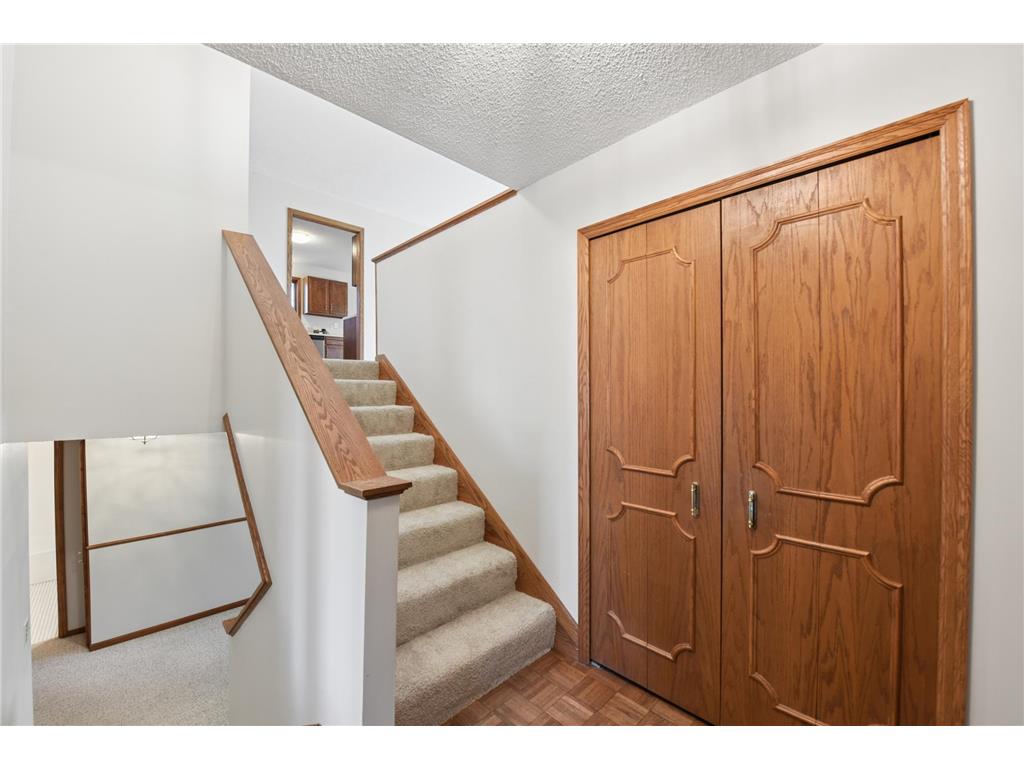 1270 Burke Avenue W Roseville MN 55113 7026195 image16