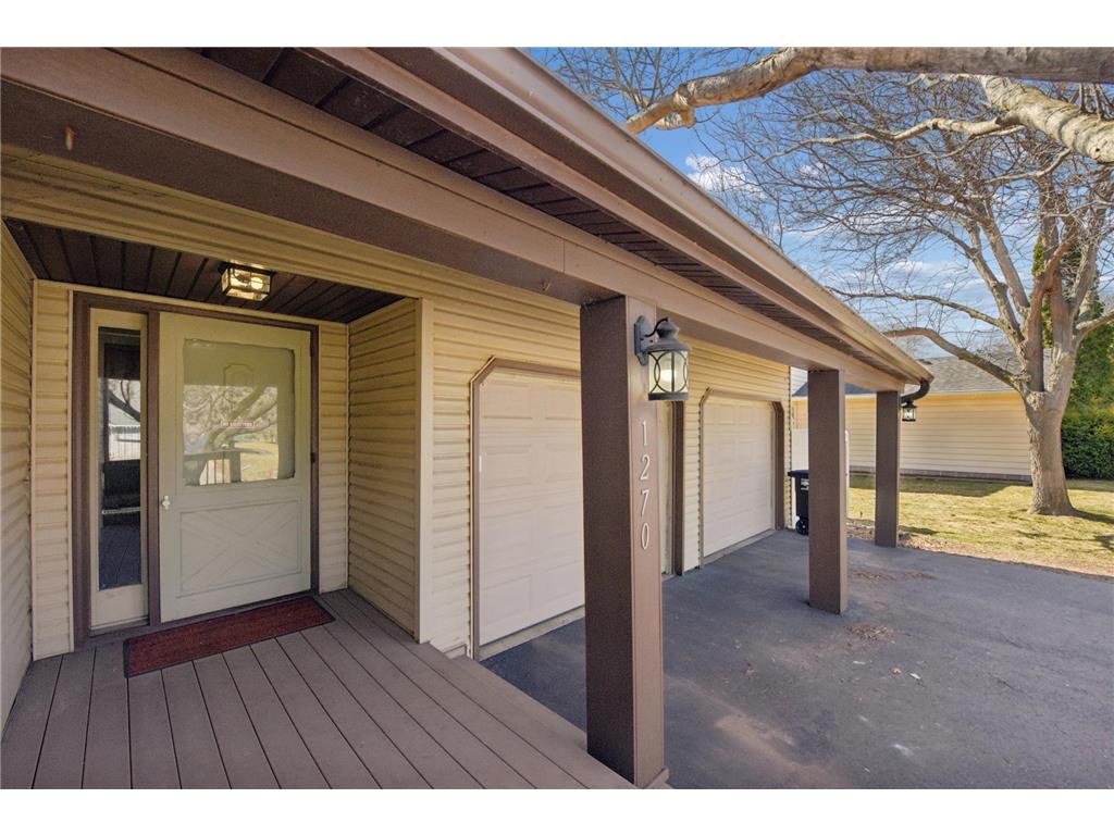 1270 Burke Avenue W Roseville MN 55113 7026195 image2