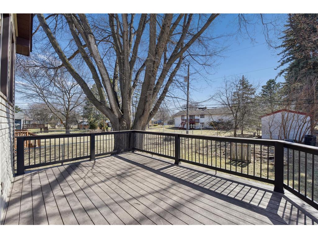 1270 Burke Avenue W Roseville MN 55113 7026195 image24