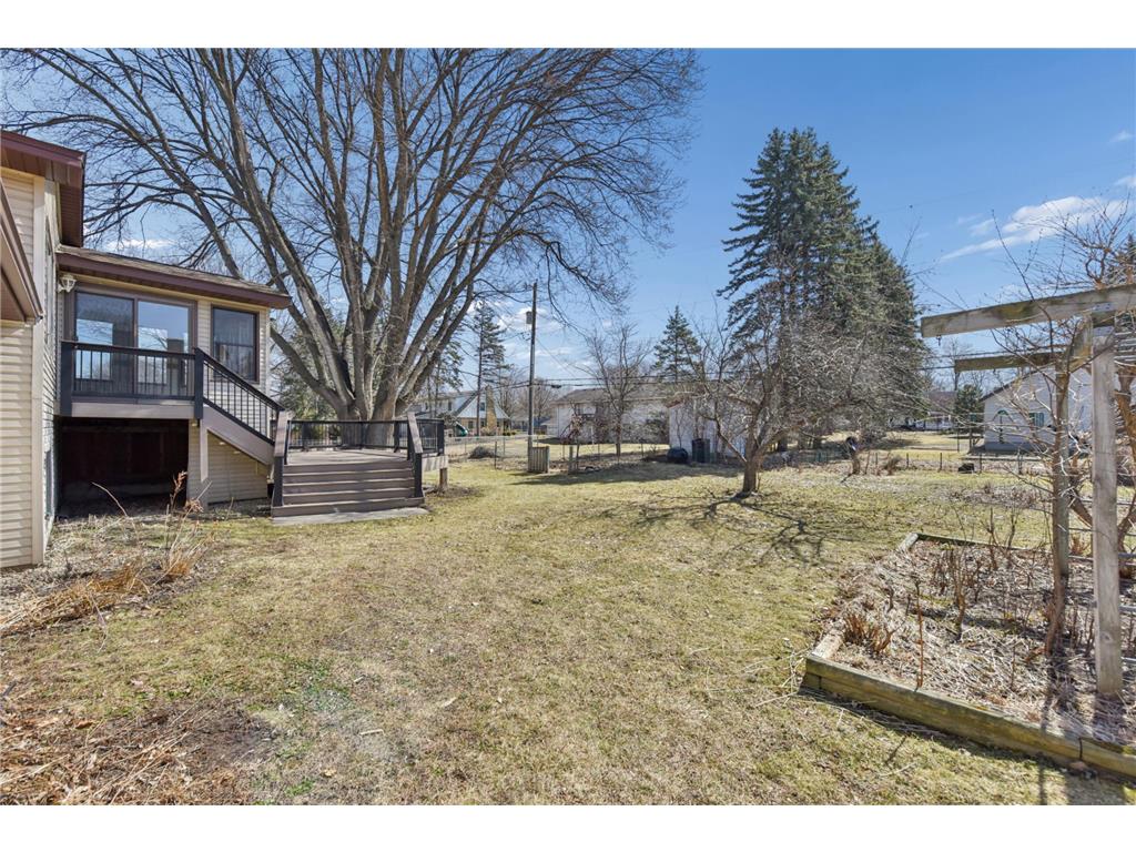 1270 Burke Avenue W Roseville MN 55113 7026195 image27