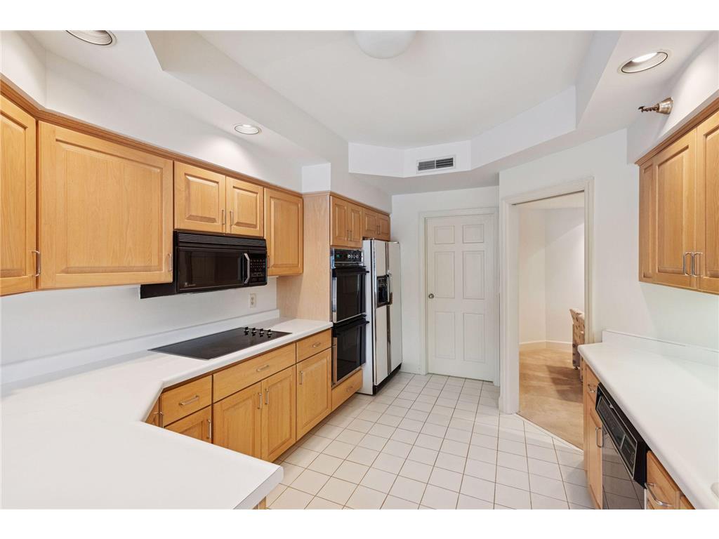 12700 Sherwood Place #102 Minnetonka MN 55305 6577393 image13