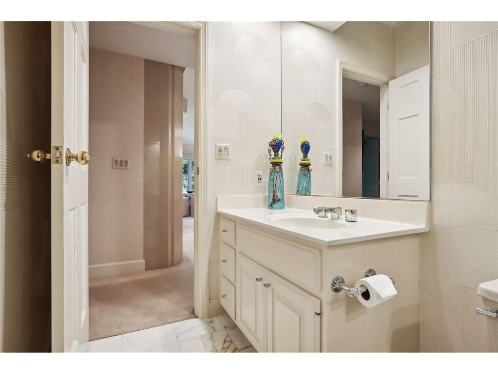 12700 Sherwood Place #102 Minnetonka MN 55305 6577393 image26