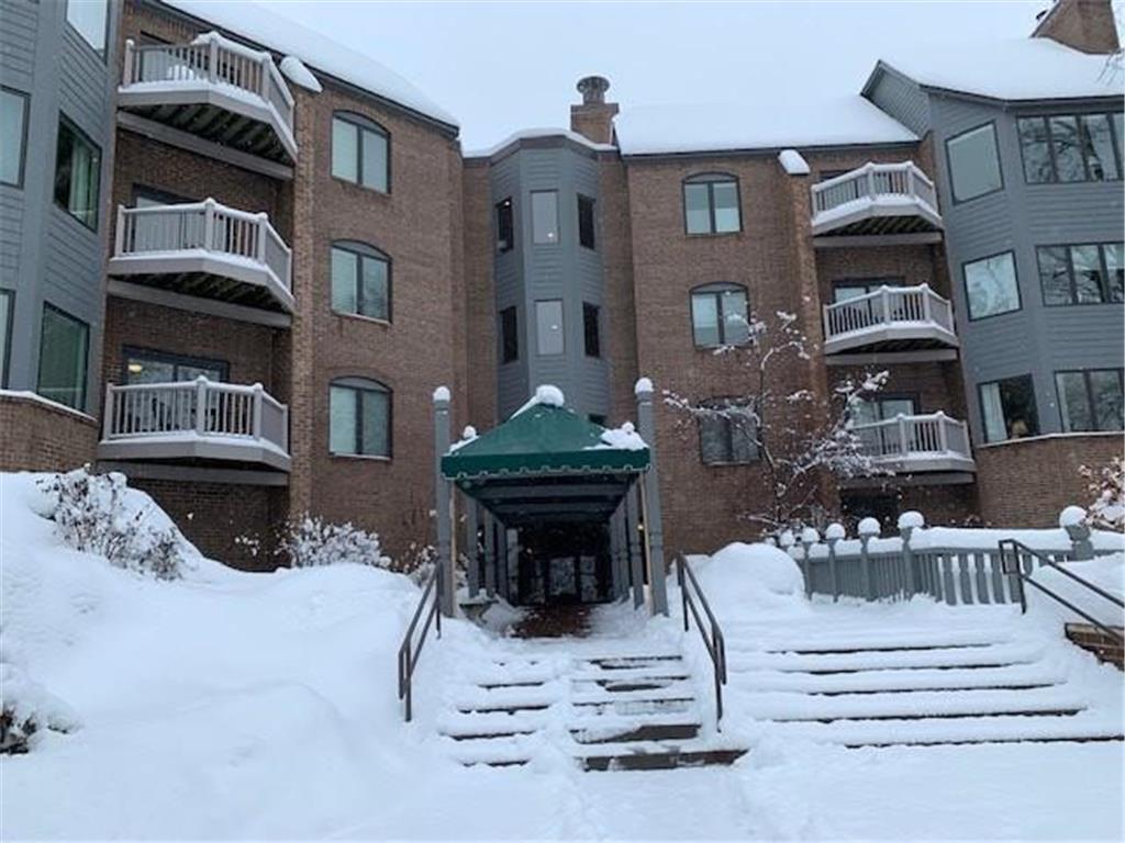 12700 Sherwood Place 203, MN, 55305 MLS 6320473 Edina
