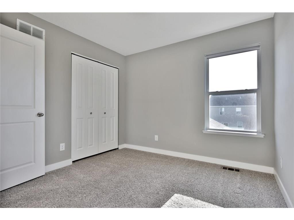 12703 Erskin St NE Blaine MN 55449 7051483 image26