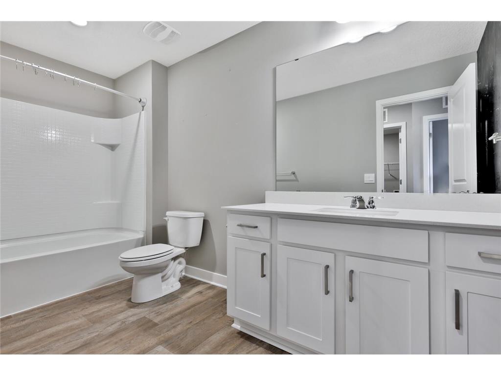 12703 Erskin St NE Blaine MN 55449 7051483 image28
