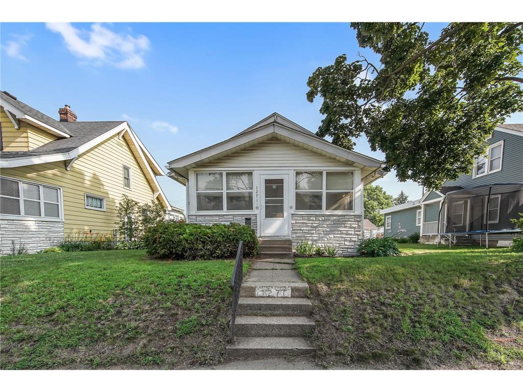 1271 Minnehaha Avenue E Saint Paul MN 55106 6760514 image1
