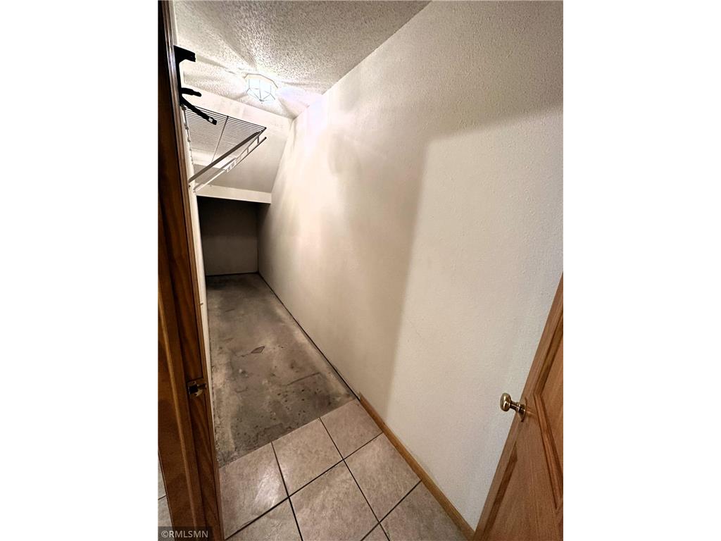 1271 Pinewood Trail #10 New Richmond WI 54017 7001393 image17