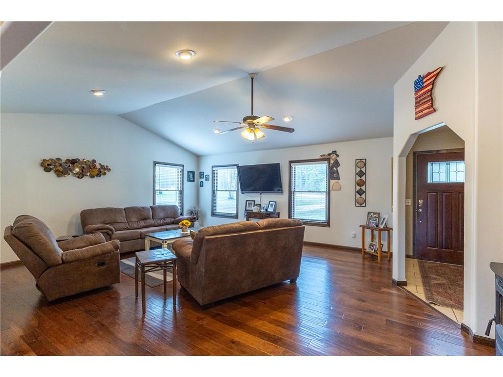 12711 Edgewater Road NW Lammers Twp MN 56601 - Grant 7066196 image5