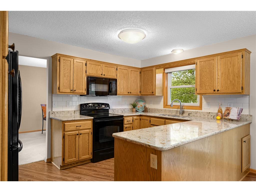 12711 Edinborough Way Apple Valley MN 55124 7067741 image10