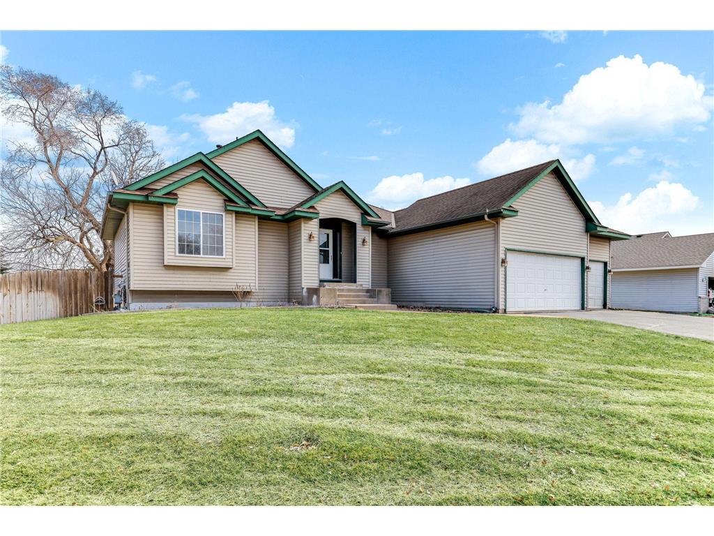 12713 Johnson Street NE Blaine MN 55434 7044156 image1
