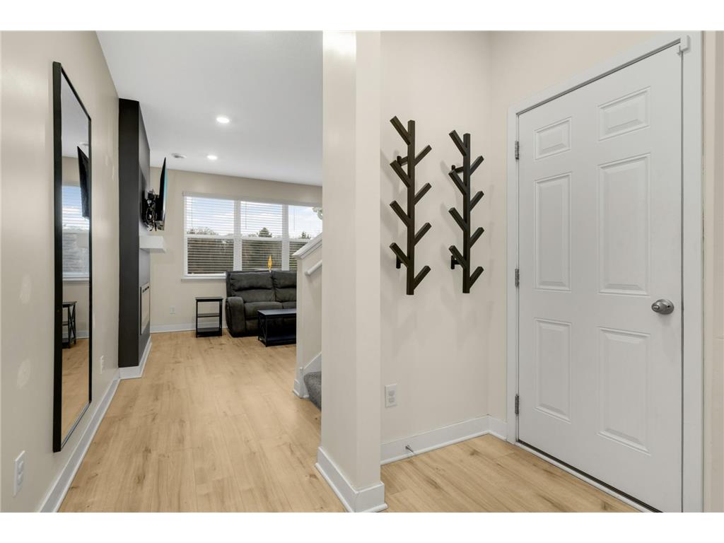 12714 Erskin Street NE Blaine MN 55449 6814278 image9