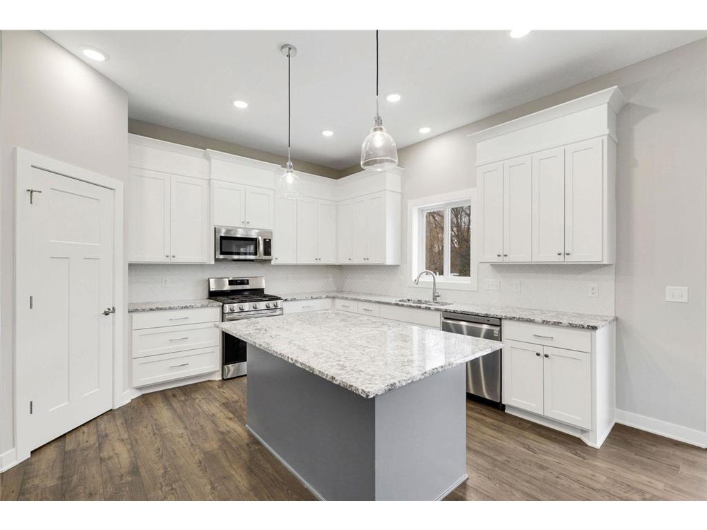 12715 Edison Street NE Blaine MN 55449 7023068 image2