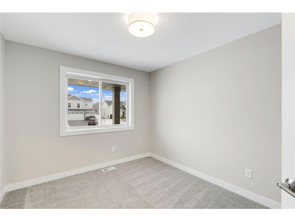 12715 Edison Street NE Blaine MN 55449 7023068 image25