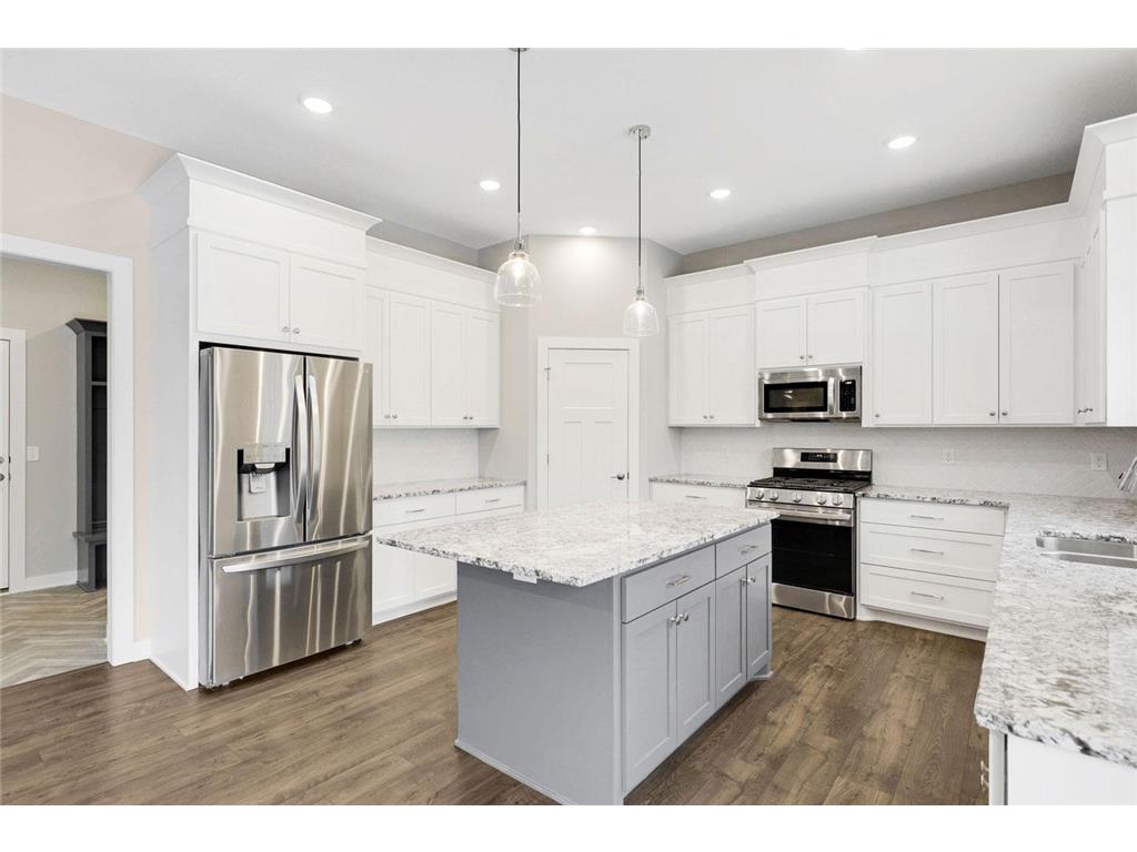 12715 Edison Street NE Blaine MN 55449 7023068 image4