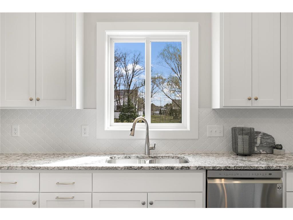 12715 Edison Street NE Blaine MN 55449 7075349 image14
