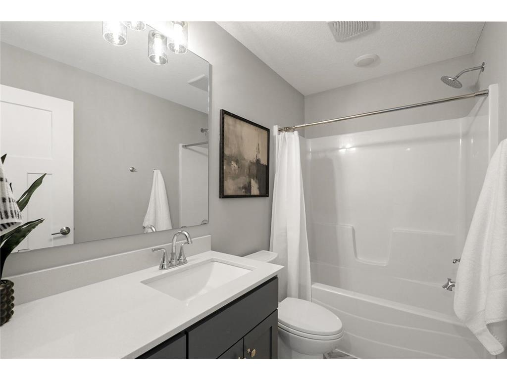 12715 Edison Street NE Blaine MN 55449 7075349 image22