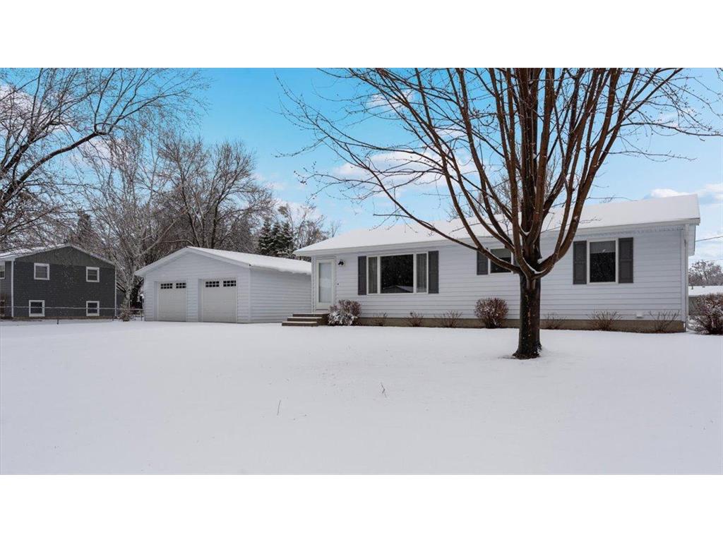 12716 316th Avenue NW Princeton MN 55371 6695157 image1