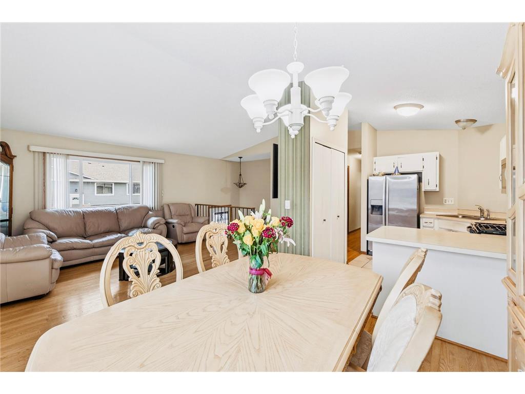 1272 Ferndale Street N Maplewood MN 55119 7038555 image18