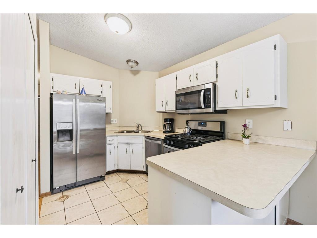 1272 Ferndale Street N Maplewood MN 55119 7038555 image4