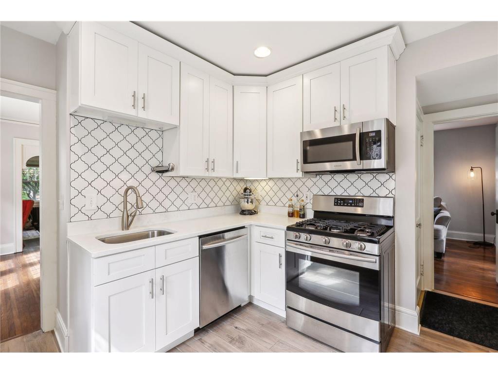 1272 Hague Avenue Saint Paul MN 55104 6540318 image1